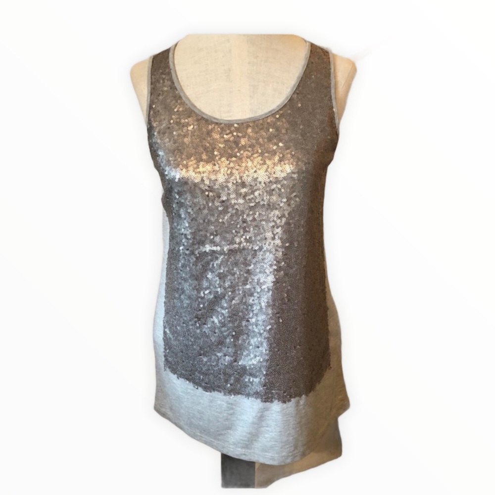 🎁 Silver Sequined & Cotton Tank